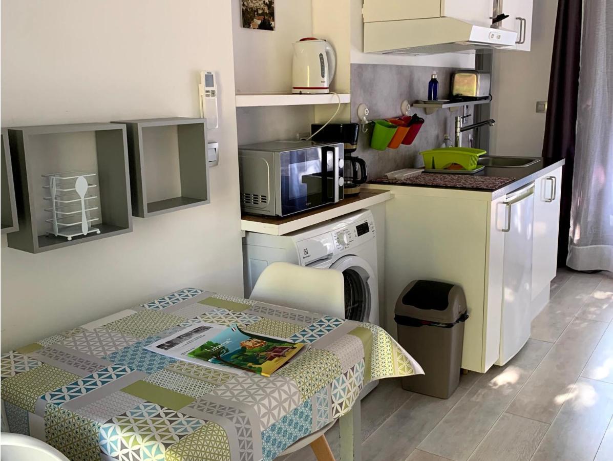 L'Ocabee Villa La Tour-dʼAigues Exteriör bild