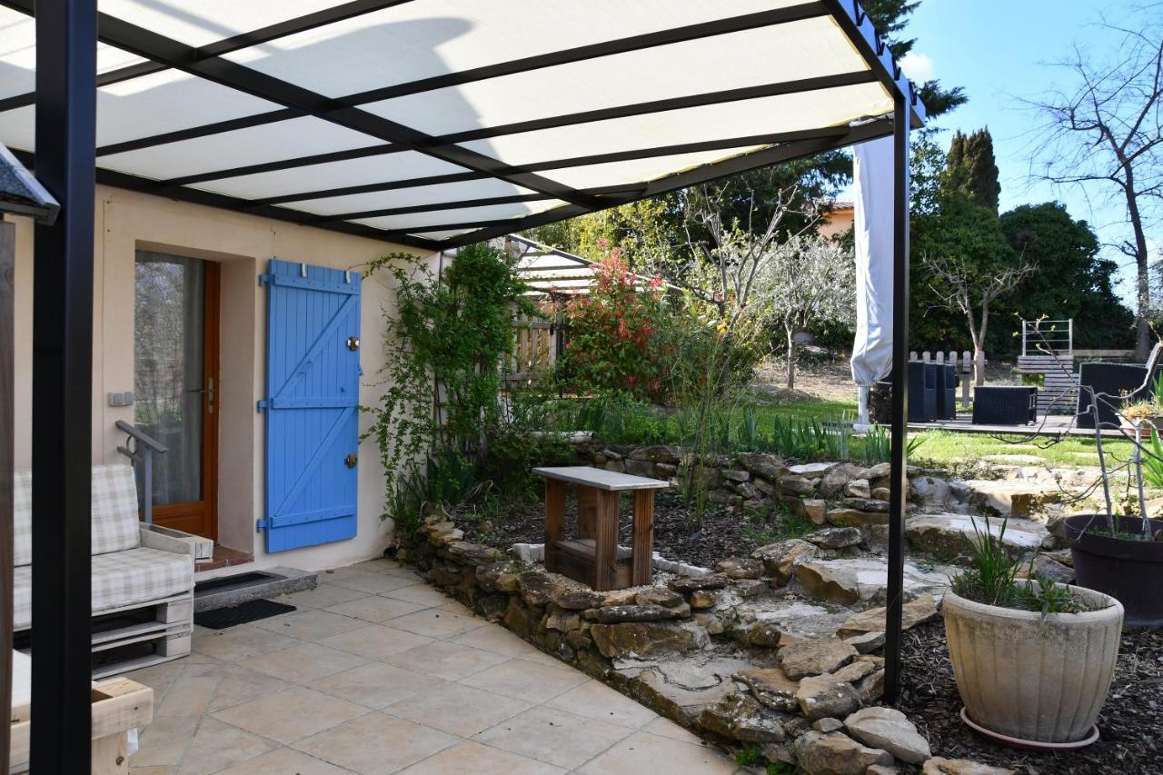 L'Ocabee Villa La Tour-dʼAigues Exteriör bild